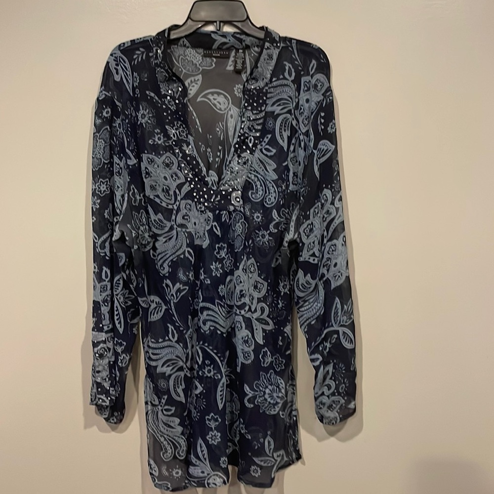 Apostrophe 3X sheer blouse.